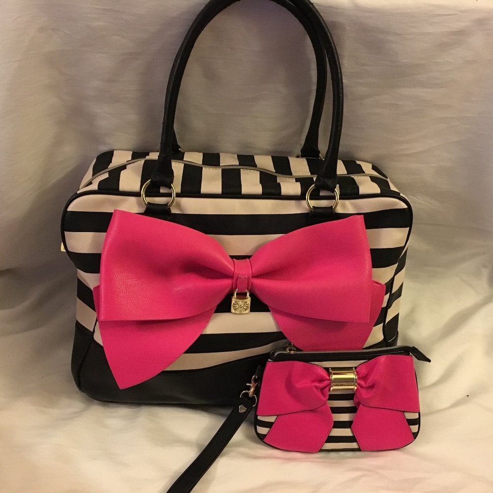 Betsey Johnson Weekender Bag & Matching Wristlet